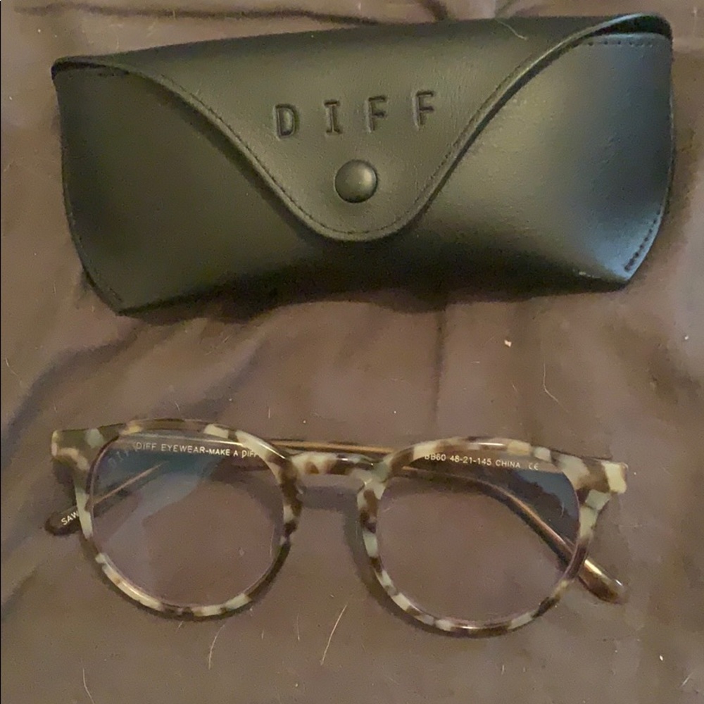 Diff Blue Light Jaxon